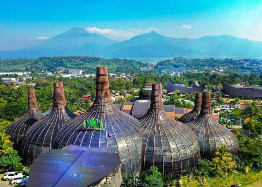 Dusun Semilir, Indonesia